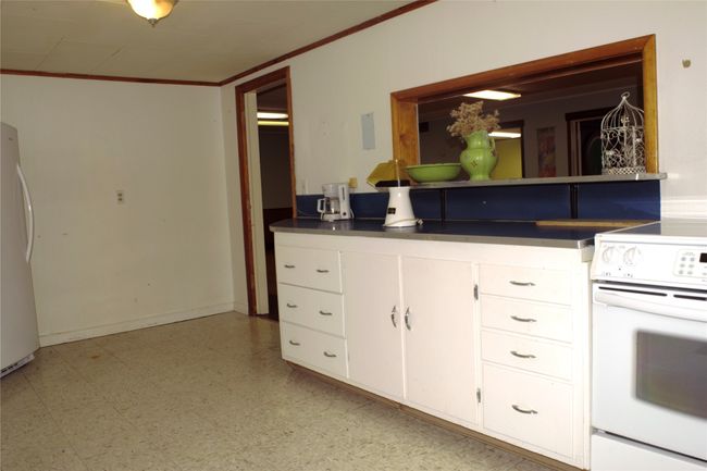 Kitchen. | Image 21