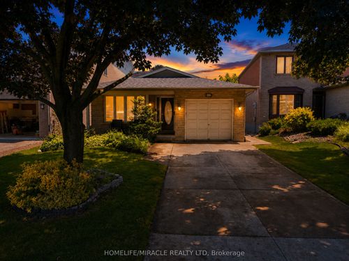 23 Millpond Pl, Hamilton, ON, L8W2W6 | Card Image