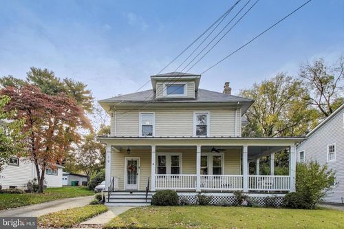 19 Maryland Ave, GAITHERSBURG, MD, 20877-2711 | Card Image