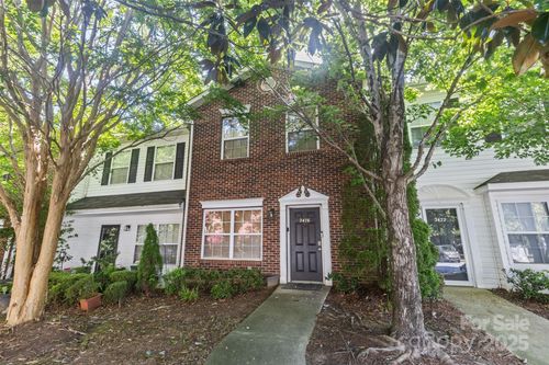 2476 Ryerson Ct, Charlotte, NC, 28213-4727 | Card Image