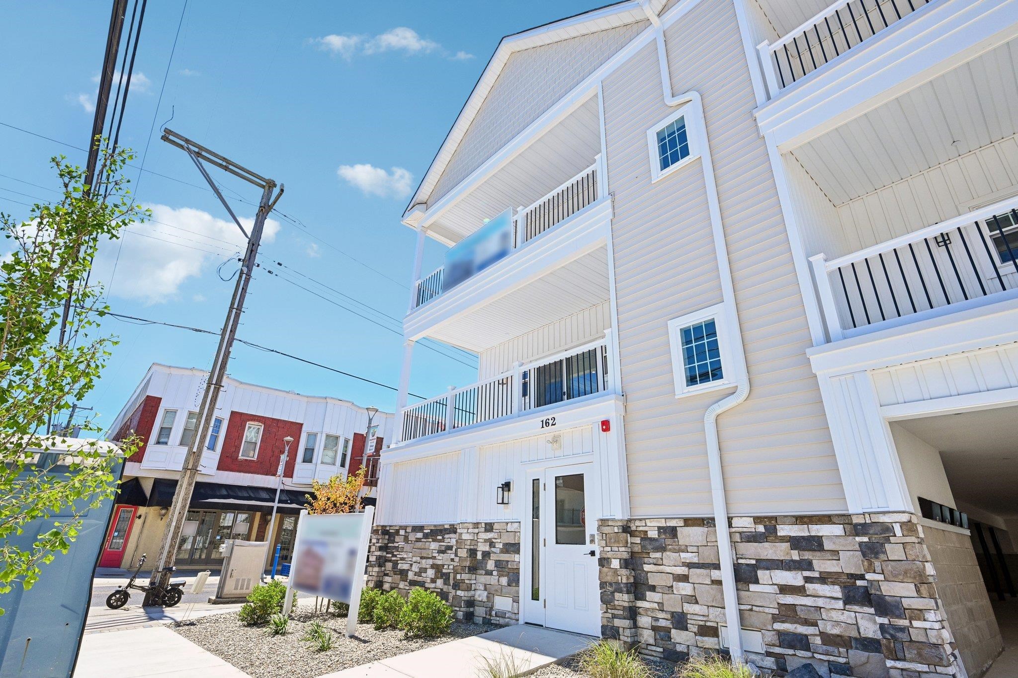 Residential in Wildwood 2