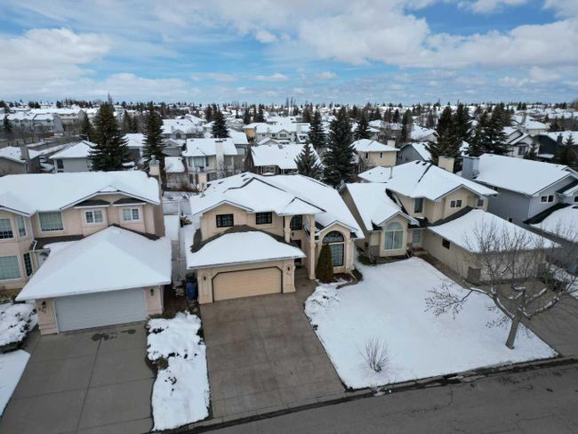 315 Hawkstone Close Nw, Home with 5 bedrooms, 3 bathrooms and 6 parking in Calgary AB | Image 45