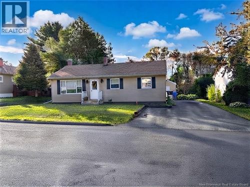 20 Marven Ave, Miramichi, NB, E1N1W9 | Card Image