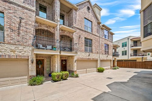 15-1910 Hope St, Dallas, TX, 75206-7455 | Card Image