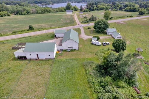 4677 Imlay City Rd, Attica, MI, 48412-9718 | Card Image
