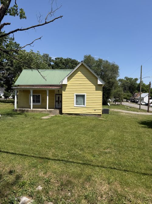 1508 S Main St, Springfield, TN, 37172 | Card Image