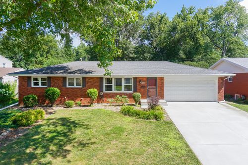 906 Hanlin Ct, Normal, IL, 61761-3142 | Card Image