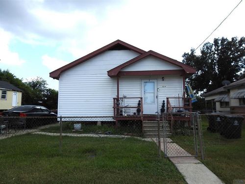 824 Elder St, Houma, LA, 70364-3404 | Card Image