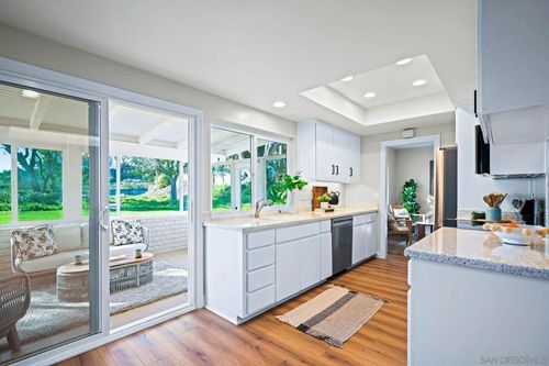 831 Santa Rosita, Solana Beach, CA, 92075-1532 | Card Image