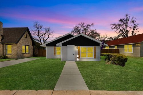 3024 James Ave, Fort Worth, TX, 76110-3417 | Card Image