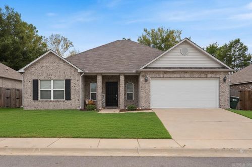 2100 Mary Alice Dr, Conway, AR, 72032-5016 | Card Image