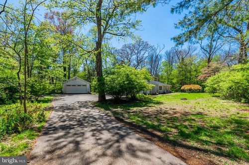 90 Morris Rd, AMBLER, PA, 19002-5232 | Card Image