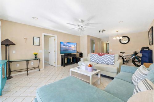 307-4266 Deste Ct, Lake Worth, FL, 33467-4308 | Card Image