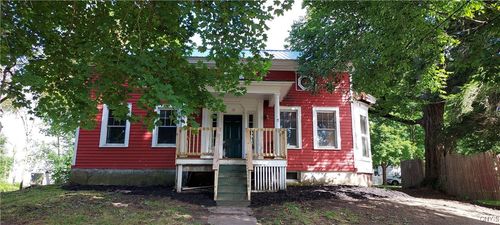 12 Church St, Pulaski, NY, 13142-4415 | Card Image