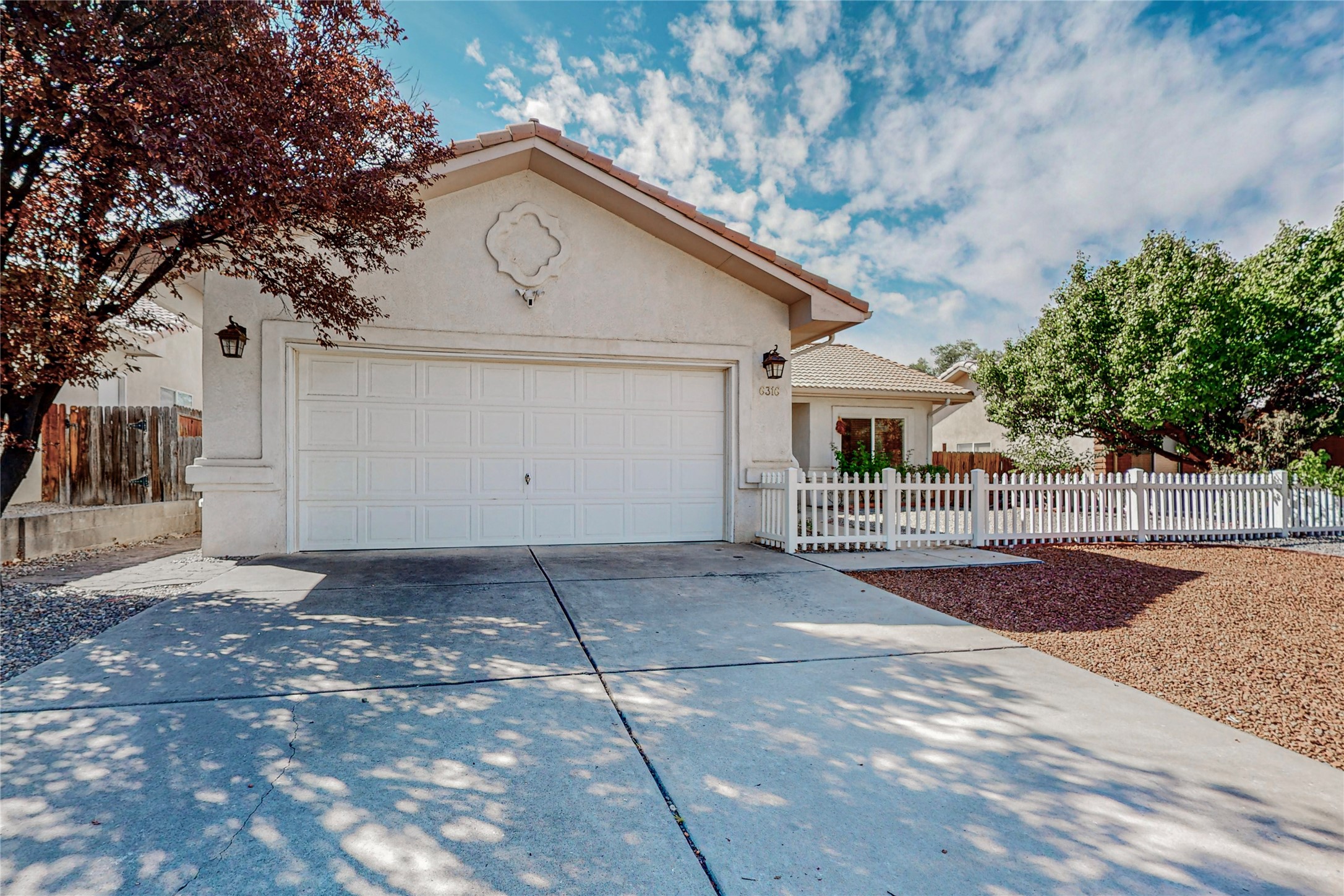 Rancho Ladera Rd, Albuquerque, NM 87113