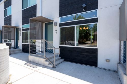 105-1701 E M L King Jr Boulevard, Austin, TX, 78702 | Card Image