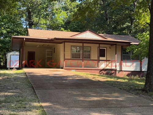 42 Nameoki Dr, Cherokee Village, AR, 72529-7318 | Card Image