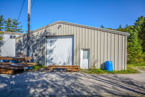 827 Go Home Lake Road, Georgian Bay, ON, P0C1H0 | Card Image