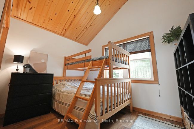 1055 Dark Lake Rd, House other with 3 bedrooms, 2 bathrooms and 6 parking in Haliburton ON | Image 22
