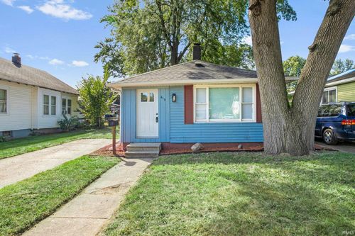 613 S 36th St, South Bend, IN, 46615-2411 | Card Image