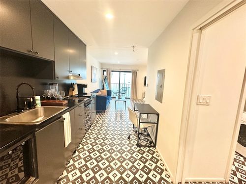 apt-203-201 Academy Dr, Austin, TX, 78704-1804 | Card Image