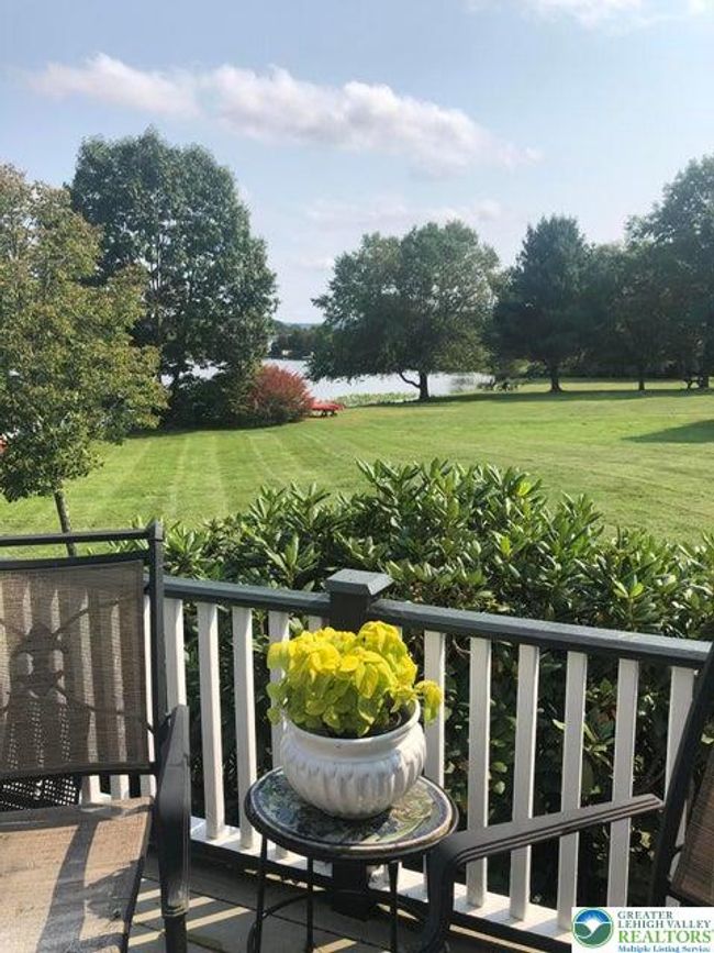 32 Shore Dr, House other with 2 bedrooms, 1 bathrooms and null parking in Tunkhannock PA | Image 7