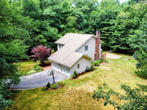 215 N Washington St, Norton, MA, 02766-1817 | Card Image