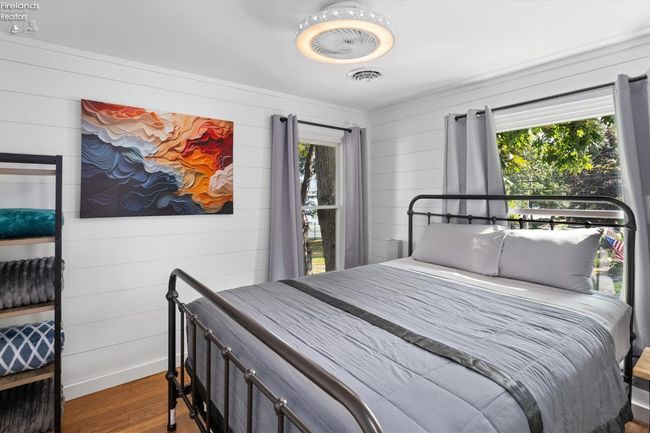 202 Plum Ave, House other with 5 bedrooms, 3 bathrooms and null parking in Lakeside OH | Image 28