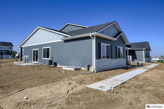 4622 Schilling Ct, Townhouse with 3 bedrooms, 3 bathrooms and 2 parking in Bellevue NE | Image 25