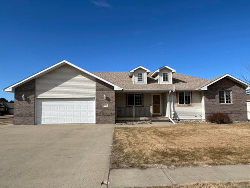 3513 Lemesa Way, South Sioux City, NE, 68776-6704 | Card Image