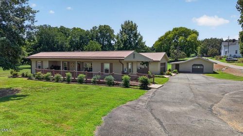 1070 8th St, Virgilina, VA, 24598-3307 | Card Image