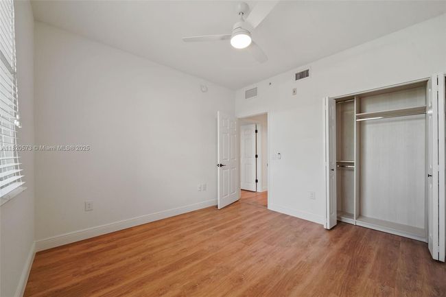 213 - 10170 Sw 7 Th St, Condo with 2 bedrooms, 2 bathrooms and null parking in Pembroke Pines FL | Image 25