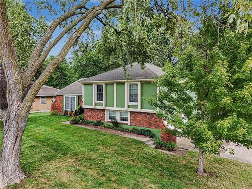 1613 Todd St, Platte City, MO, 64079-9648 | Card Image