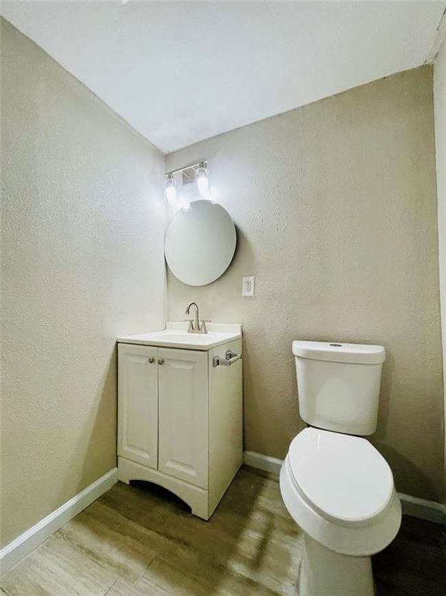 Half bath | Image 26