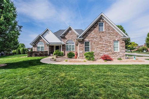 1219 Muirfield Ln, Bowling Green, KY, 42104-5585 | Card Image