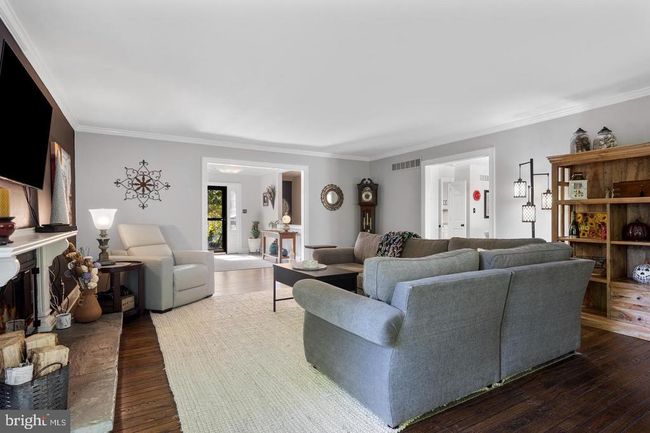 1119 Queens Way, Townhouse with 3 bedrooms, 3 bathrooms and null parking in WEST CHESTER PA | Image 18