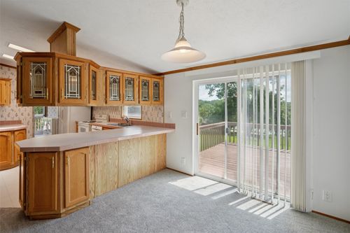 8136 Linden St, Dexter, IA, 50070-7509 | Card Image