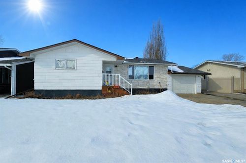 107 Jubilee Bay, Unity, SK, S0K4L0 | Card Image