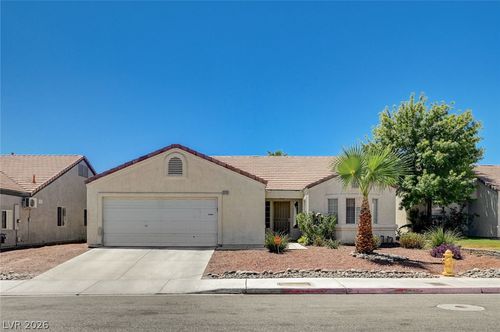 3115 W Hammer Ln, North Las Vegas, NV, 89031-3540 | Card Image