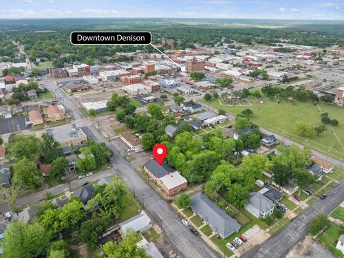 530 W Owing St, Denison, TX, 75020-4413 | Card Image