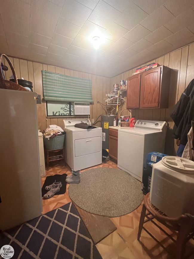 Laundry | Image 8