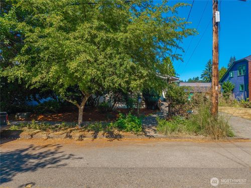 231 Central Street Ne, Olympia, WA, 98506 | Card Image