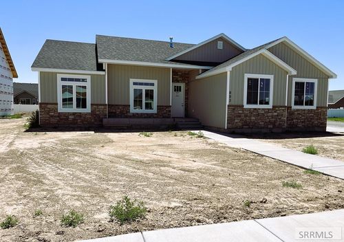 893 Jack Ln, Idaho Falls, ID, 83402-6011 | Card Image