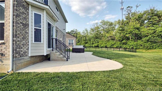 3899 Pepperwell Cir, House other with 4 bedrooms, 3 bathrooms and null parking in Dayton OH | Image 61