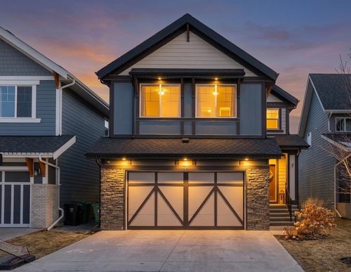 21 Masters Place Se, Calgary, AB, T3M2L4 | Card Image