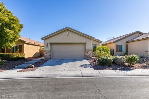 4013 Gliding Gulls Ave, North Las Vegas, NV, 89084-2684 | Card Image