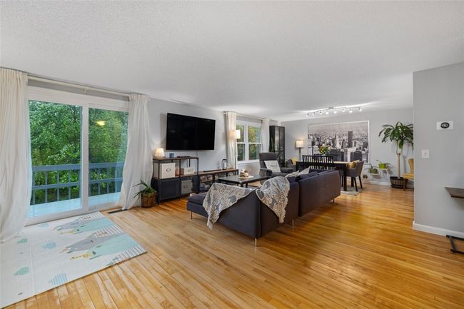 APT-9 - 5390 Post Rd, Condo with 2 bedrooms, 4 bathrooms and 2 parking in East Greenwich RI | Image 5
