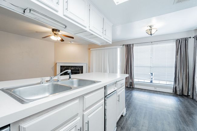 APT-206 - 4456 Chaha Rd, Condo with 1 bedrooms, 1 bathrooms and null parking in Garland TX | Image 13