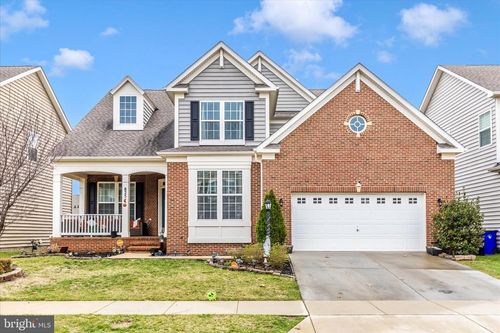 825 Holden Rd, FREDERICK, MD, 21701-3412 | Card Image