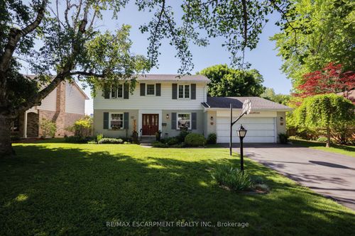 50 Queen Mary Cres, London, ON, N6H4B4 | Card Image